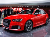 【ジュネーブモーターショー15】アウディ RS3 新型、初公開…プレミアムコンパクト最強の367ps 画像