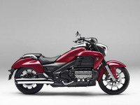 ホンダ ゴールドウイング F6C、新色キャンディープロミネンスレッドを採用 画像