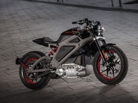 【ハーレーダビッドソン Project LIVEWIRE】初の電動バイク、スペックが明らかに…航続距離は？ 画像
