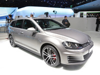 【ジュネーブモーターショー15】VW ゴルフ ヴァリアント に歴代初の「GTD」…高性能ディーゼル 画像
