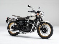 カワサキ W800、夏のリゾート地をイメージした限定モデルを発売 画像