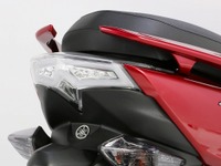 ヤマハ マジェスティS 用LEDテール＆前ファッションバー発売…キタコ 画像