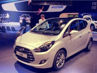 【ジュネーブモーターショー15】ヒュンダイの小型MPV、ix20 に改良新型…表情一新 画像