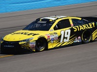 【NASCARスプリントカップ 第4戦】トヨタ カムリ勢は苦戦、トップ10入りならず 画像