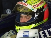 なんと雪! シルバーストーン・テスト2日目トップは? 画像