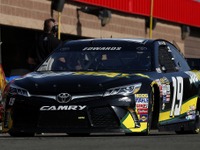 【NASCARスプリントカップ 第5戦】トヨタ カムリ、首位を争うも終盤アクシデント 画像