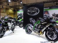 【東京モーターサイクルショー15】カワサキ ニンジャ H2R 出展、「楽しいバイクを作りたかった」 画像