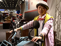 【東京モーターサイクルショー15】ホンダのBULLDOGコンセプト、女性デザイナーの狙いとは!? 画像