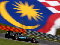 【F1 マレーシアGP】金曜フリー走行はハミルトンがトップ、復帰のアロンソは16番手 画像