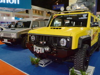 【バンコクモーターショー15】トランスフォーマーという名のSUV…はたしてその正体は? 画像