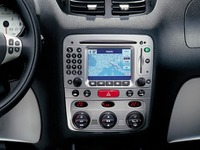 【テレマティックス欧米の流れ】フィアット「コネクト」は携帯電話 画像