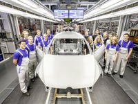 ゴルフ GTI にワンオフ、VWの職業訓練生がカスタマイズ…5月に初公開へ 画像