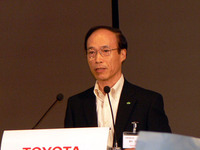 トヨタの瀧本副社長、「ハイブリッド技術は21世紀のコア技術」 画像