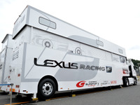 【SUPER GT 第1戦】今年も大型トランスポーターが開催をPR 画像
