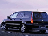 【新型車ラッシュ】新生三菱第1号は『ランサー』の特別仕様だ!! 画像