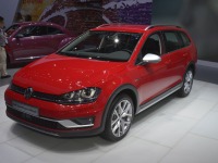 【ニューヨークモーターショー15】VW ゴルフ・ヴァリアント 新型に「オールトラック」…米国投入が決定 画像