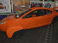 【ニューヨークモーターショー15】米国から小型3輪車、エリオ …燃費は35.7km/リットル 画像