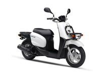 ヤマハの原付1種スクーター「GEAR」、2015年型で燃費向上 画像