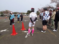 乱れるマナー、オトナのための自転車学校で基本を学ぶ 画像