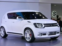 【上海モーターショー15】スズキ iM-4 、中国プレミア…市場投入を検討 画像