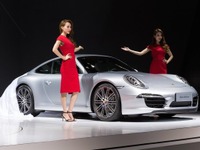【上海モーターショー15】ポルシェ 911 に「スタイルエディション」…装備充実 画像