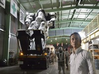 全長8m実物大パトレイバーに、警視庁から直々に“出動要請” 画像