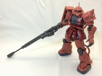 ガンダム「ジ・オリジン」シリーズ第1弾「シャア専用ザクII」を組んでみた 画像
