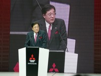 【上海モーターショー15】「PHEV中国生産は近くて遠い」三菱益子会長…PHEV実証実験開始 画像