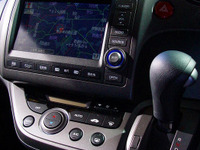 【ホンダ ストリーム 新型発表】基本はオーディオレス＋4スピーカー 画像