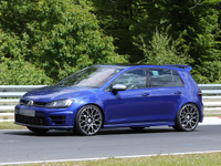 VW ゴルフ 史上最強の420ps!「R400」9月公開か 画像
