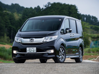 【ホンダ ステップワゴン スパーダ 試乗】標準車と変わらない、極上の快適感と曲りやすさを堪能…青山尚暉 画像