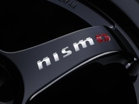 ニスモ、スカイライン GT-R 用アルミホイール発売…マシニングロゴ仕様 画像