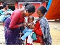 ネパール大地震から1カ月…子ども、衛生面を支援するユニセフ 画像