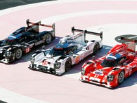 ポルシェ のルマンレーサー、919ハイブリッド…3色の新カラーで登場 画像