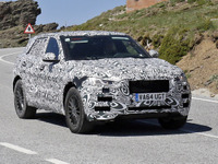 ジャガー初のSUV「F-PACE」、南ヨーロッパで高地テスト開始 画像