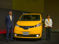 【日産 NV200タクシー 発売】星野専務、東京五輪に向け「ワゴン型の市場は成長する」 画像