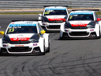 【WTCC 第5戦】シトロエン、レース1を5戦連続で1-2フィニッシュ 画像