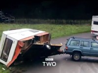 ジェレミー・クラークソン、『Top Gear』最後の出演へ…SUVで仰天テスト［動画］ 画像