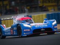 【ルマン24時間 2015】日産 GT-R LM NISMO 21号車がドアが開いてしまうトラブル 画像