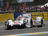 【ルマン24時間 2015】19号車ポルシェ、ヒュルケンベルグが乗り込み最終スティントへ 画像