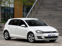 VW ゴルフ 、欧州でガソリン最高燃費の「ブルーモーション」…23.3km/リットル 画像