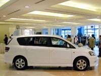 【新型トヨタ『イプサム』】デザインのアイデアは欧州発 画像