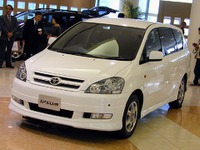 【新型トヨタ『イプサム』】“肩に力の入った”デザイン 画像