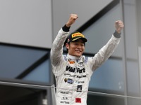 松下信治、GP2オーストリア戦のレース2で3位初表彰台を獲得 画像