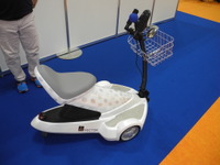 【スマートコミュニティ15】デザイン重視のシニアカー、来年発売へ…ベクトル 画像