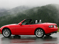 【インプレ'05】松下宏 マツダ『ロードスター』 運転することを意識させられる一台 画像