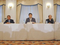【株価】同じ好決算でも、トヨタは下げて日産は上げる 画像