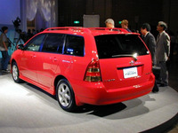 【今が売り時の車】トヨタ カローラ フィールダー…大衆車の中の大衆車 画像