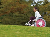 ヤマハ発動機、車いす用電動アシストユニット JWX-2 がキッズデザイン賞を受賞 画像