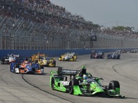 【INDYCAR 第12戦】ブルデー快勝、今季2勝目を達成…佐藤琢磨は14位 画像